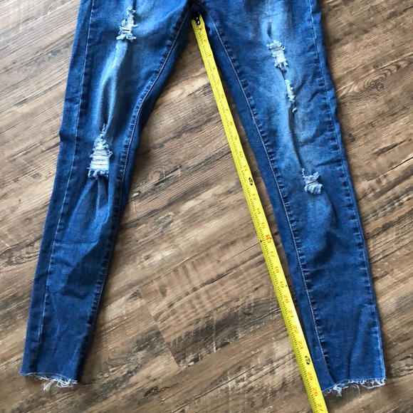 Wax Jean Pants & Jumpsuits Wax Jean Distressed Stretch Denim Capris
